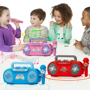 صورة راديو موسيقي كاريوكي للأطفال 🎤 مع ميكروفون وأضواء ملونة