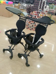 صورة سترولر قابلة للطي خفيفة ومناسبة للسفر