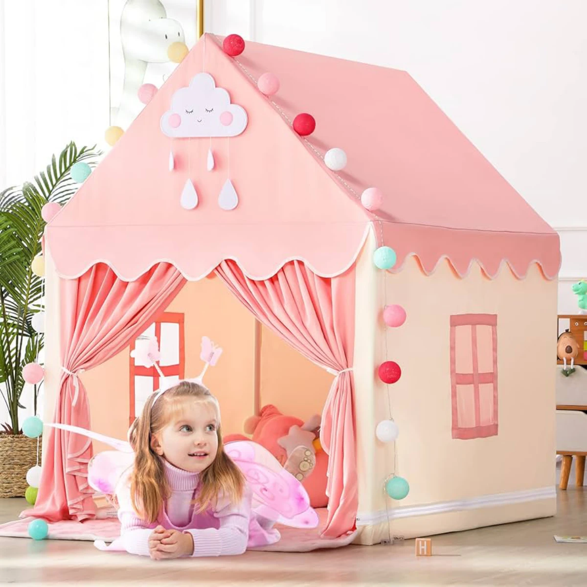 صورة خيمة الأمراء والأميرات