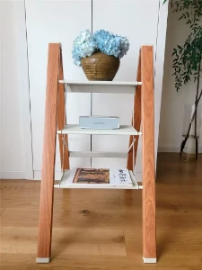 صورة كراسي خطوات بسيطة للمنزل – سلم قابل للطي متعدد الوظائف من الخشب الملون وسبائك الألومنيوم