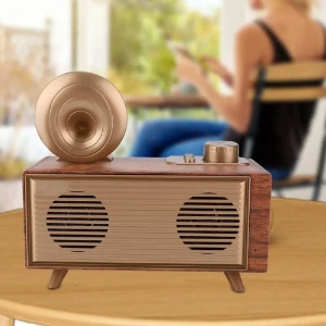 صورة راديو عتيق صغير بتصميم خشبي كلاسيكي مع بلوتوث + FM/AM/AUX/USB/Micro SD