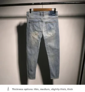 صورة بنطلون جين سليم فيت برجل ضيقة وخصر عالي رمادي