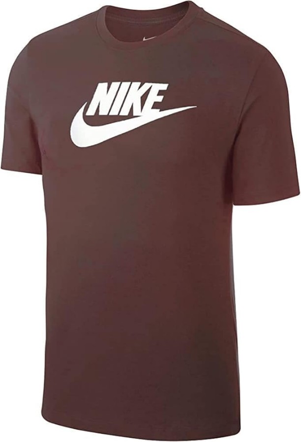 صورة تيشيرت رياضي بشعار نايكي للرجال